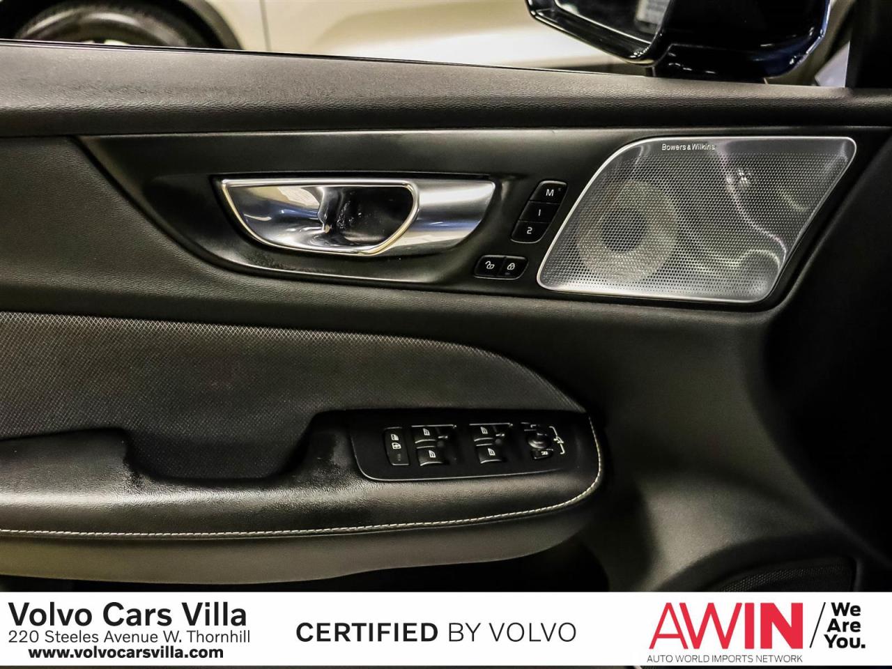 2021 Volvo S60 T5 AWD R-Design Photo