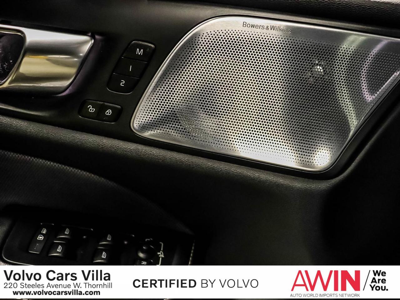 2021 Volvo S60 T5 AWD R-Design Photo