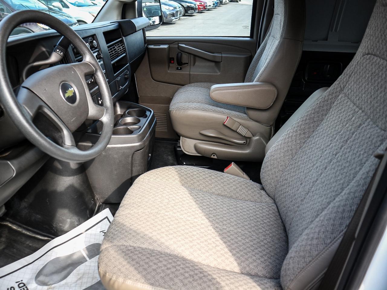 2018 Chevrolet Express Cargo 2500 155" Wheelbase Photo