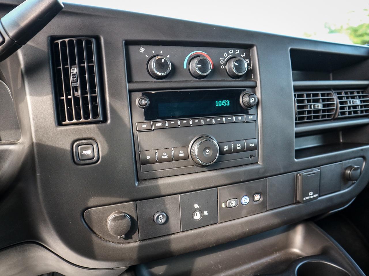 2018 Chevrolet Express Cargo 2500 155" Wheelbase Photo