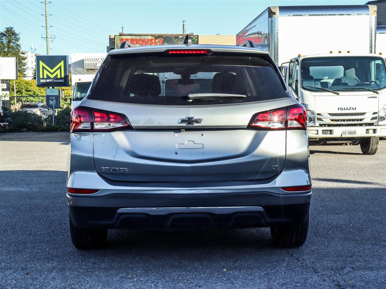 2024 Chevrolet Equinox LT-True North Edition Photo3