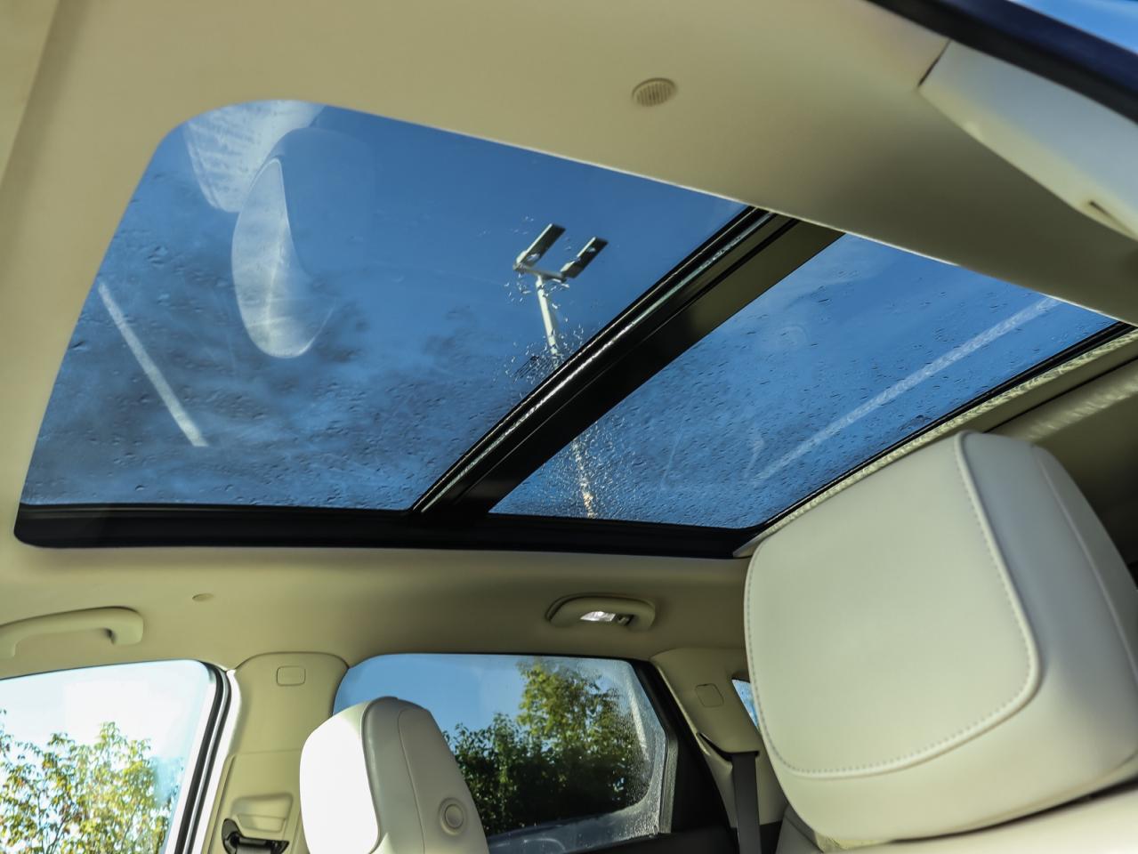 2020 Cadillac XT5 Premium Luxury AWD Photo