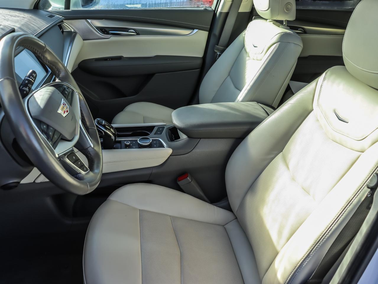 2020 Cadillac XT5 Premium Luxury AWD Photo