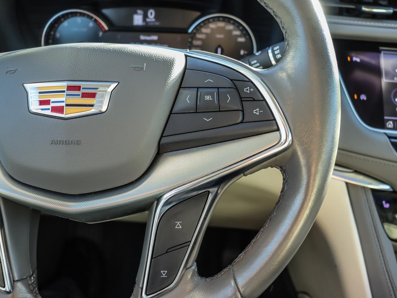 2020 Cadillac XT5 Premium Luxury AWD Photo