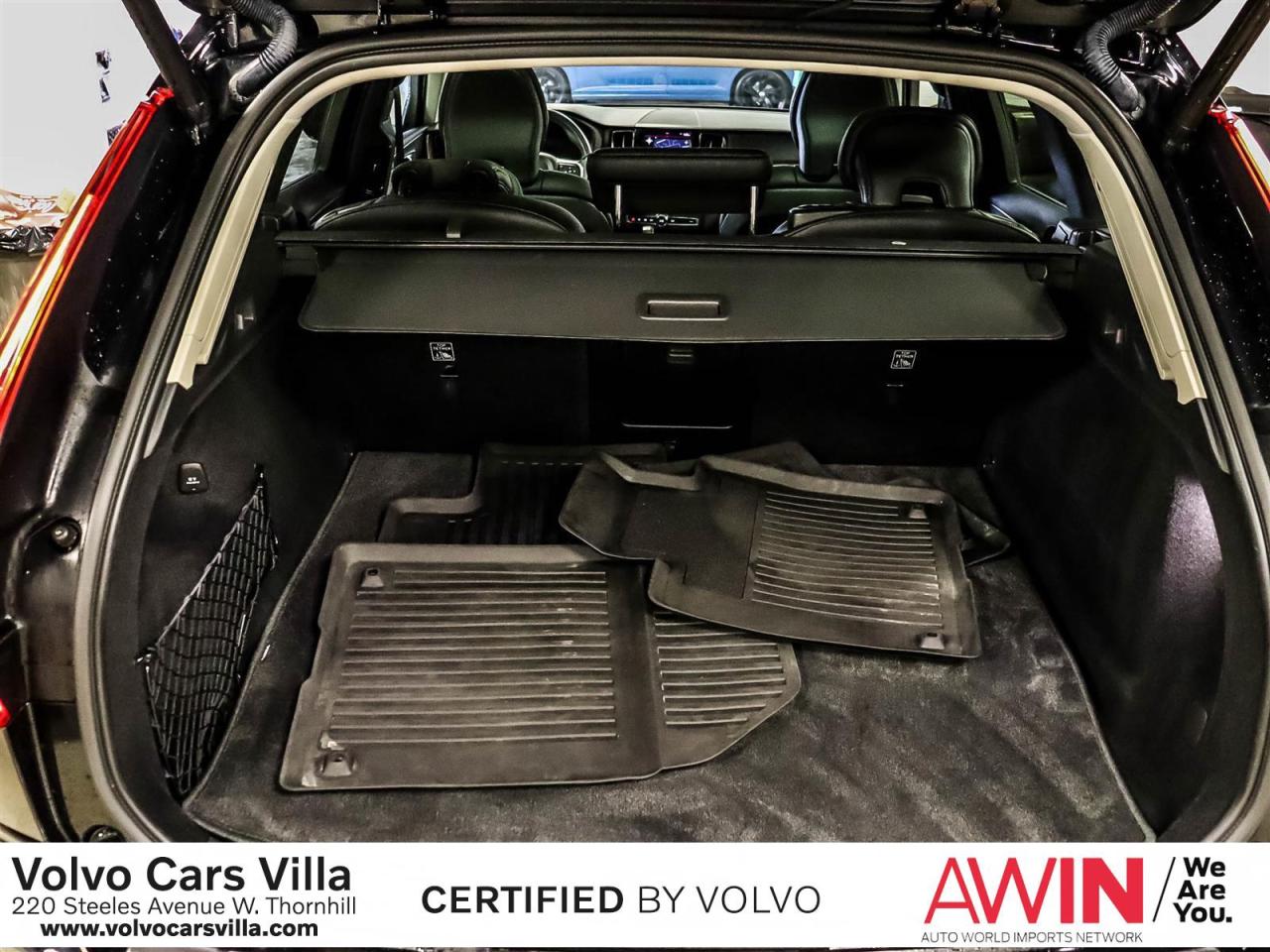 2021 Volvo XC60 T8 eAWD Inscription Expression Photo