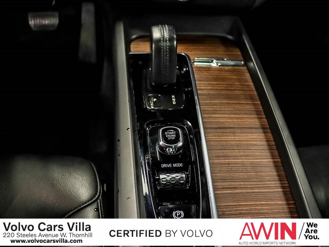 2021 Volvo XC60 T8 eAWD Inscription Expression Photo