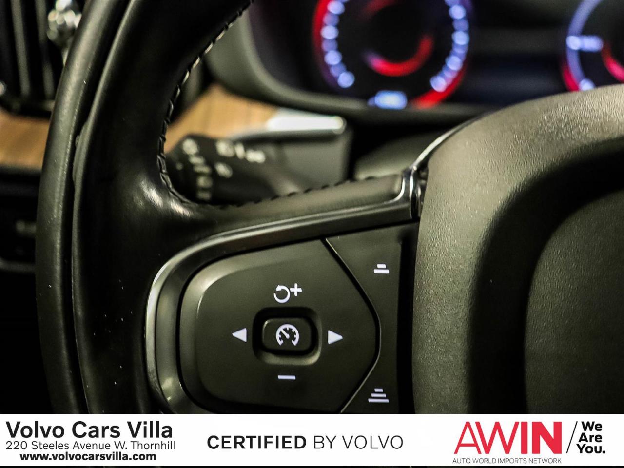 2021 Volvo XC60 T8 eAWD Inscription Expression Photo