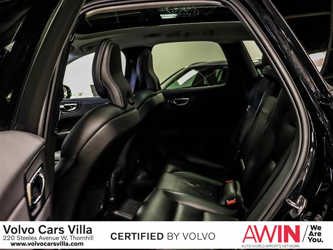 2021 Volvo XC60 T8 eAWD Inscription Expression Photo