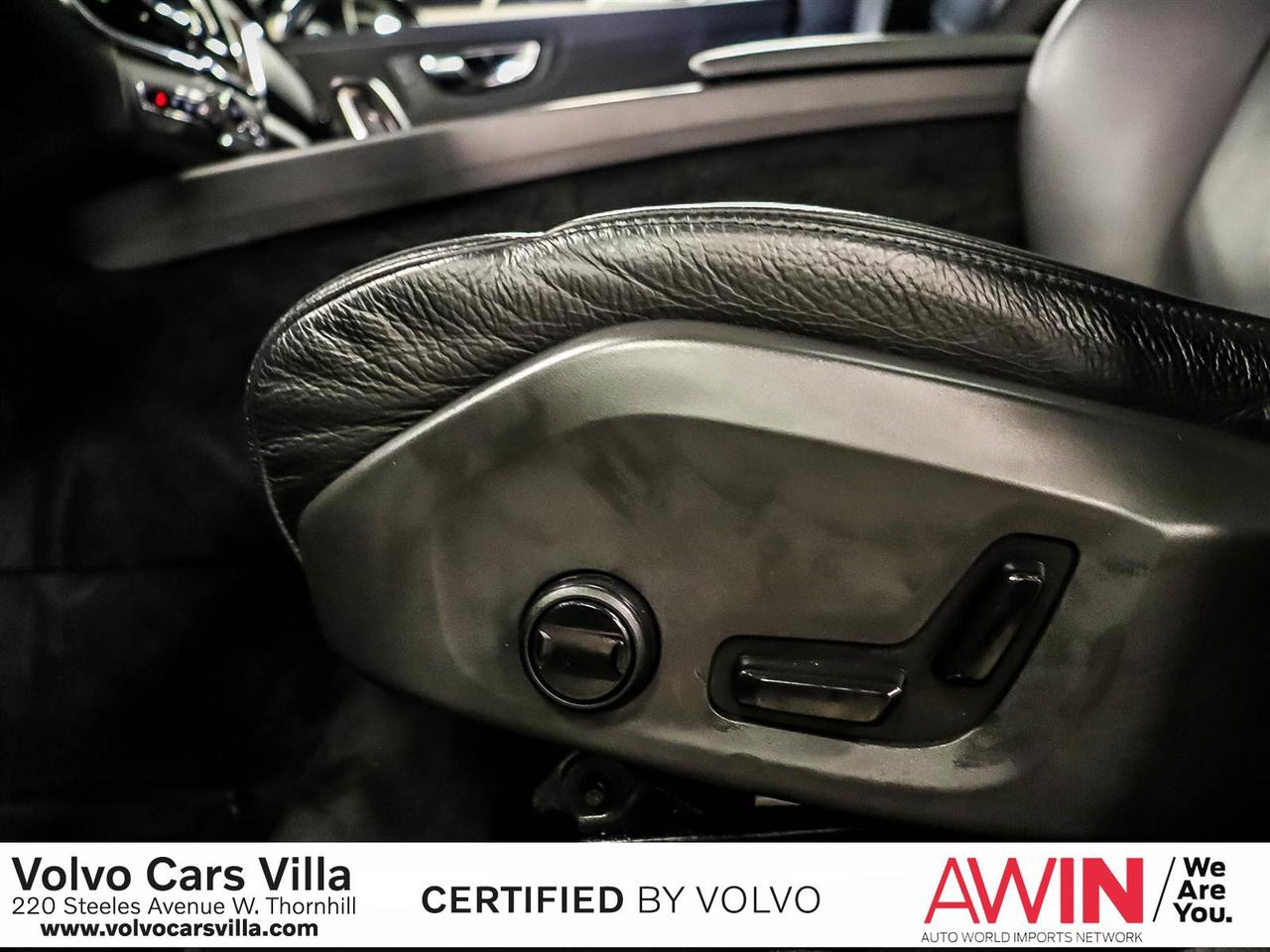 2021 Volvo XC60 T8 eAWD Inscription Expression Photo