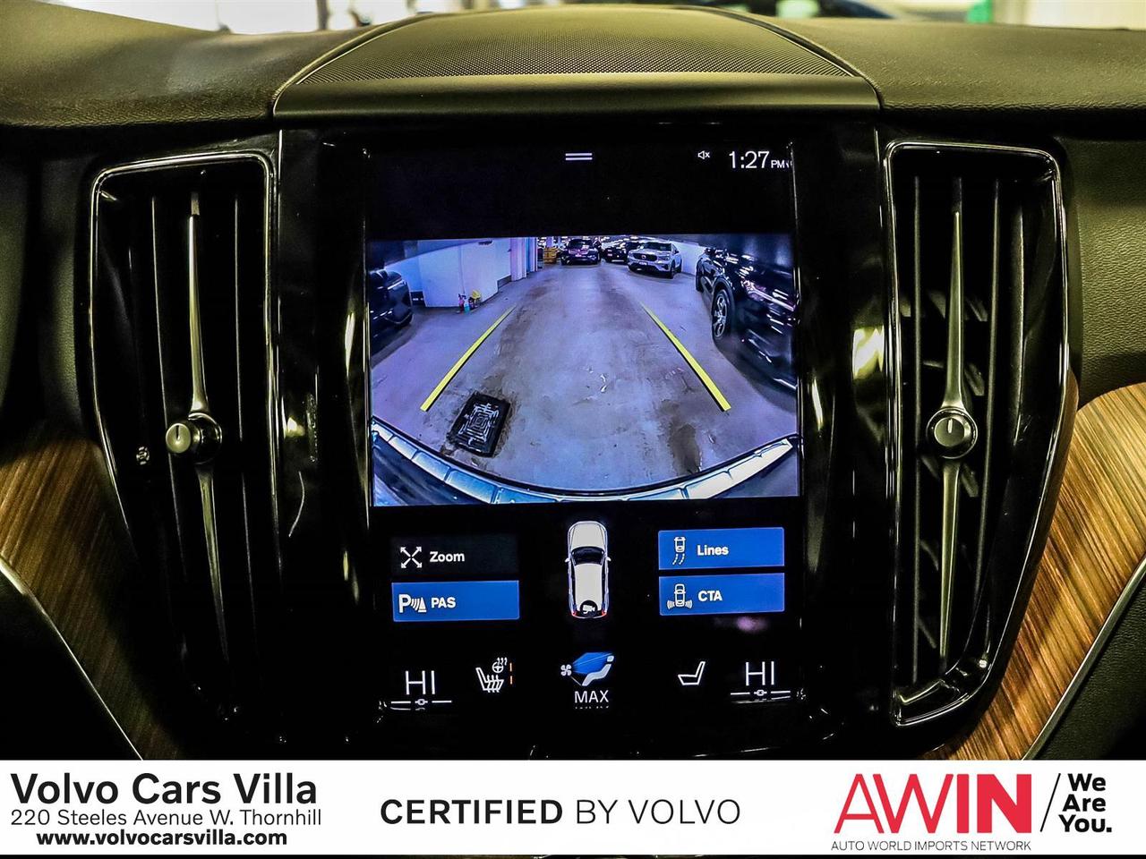 2021 Volvo XC60 T8 eAWD Inscription Expression Photo