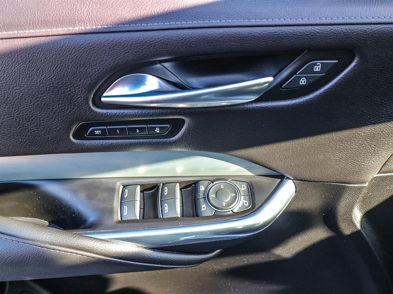 2019 Cadillac XT4 PREMIUM LUXURY AWD Photo