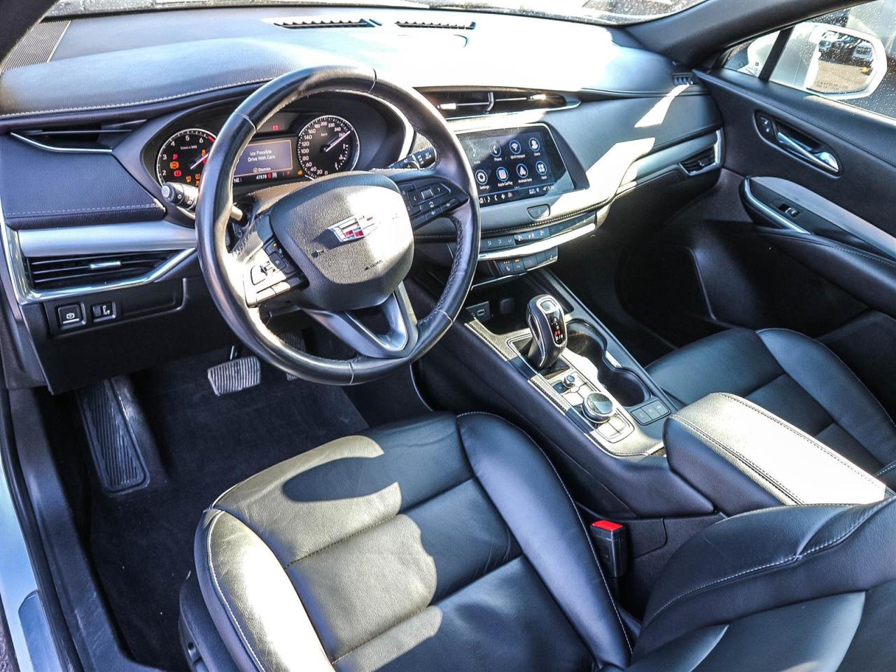 2019 Cadillac XT4 PREMIUM LUXURY AWD Photo