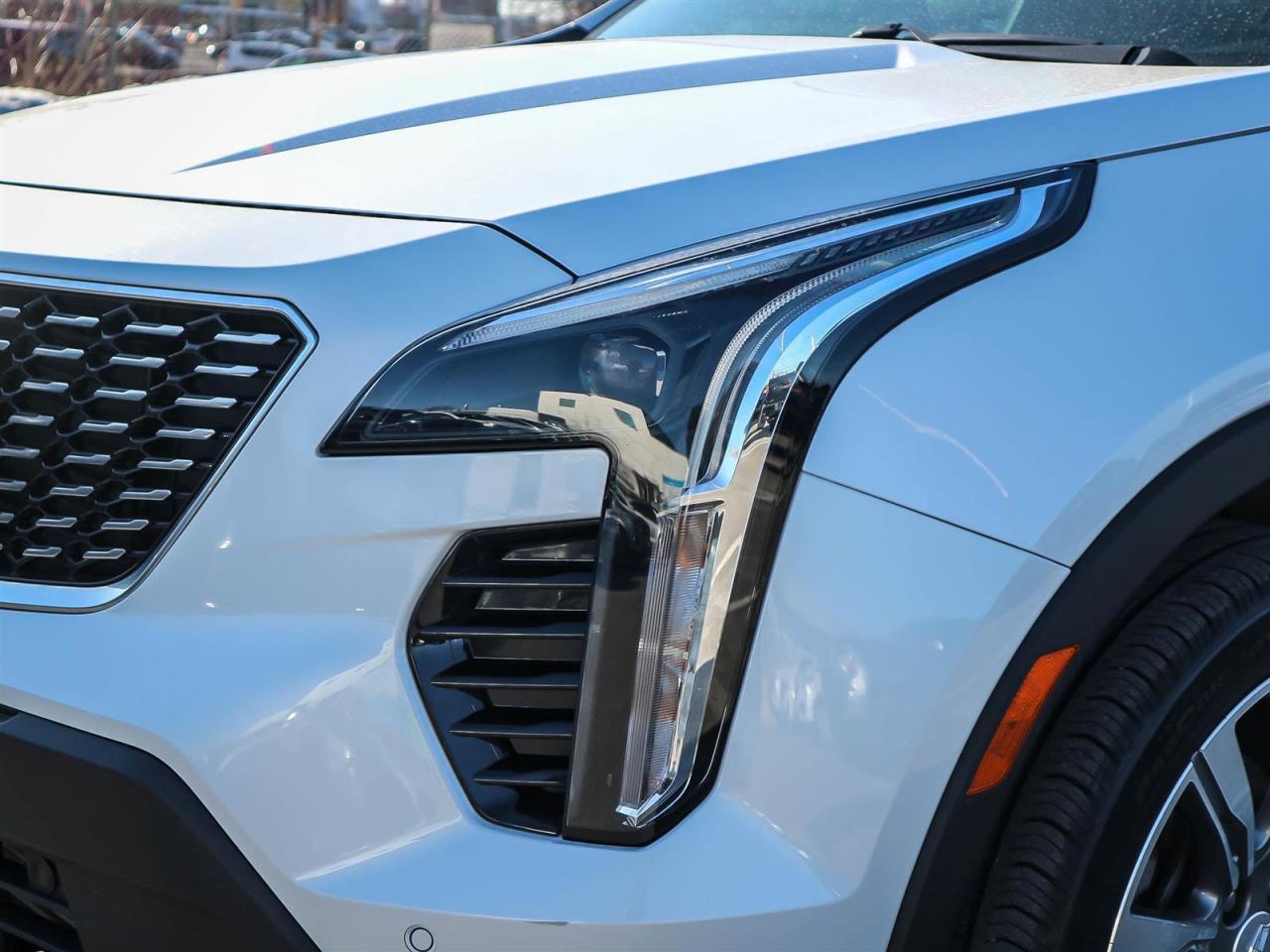 2019 Cadillac XT4 PREMIUM LUXURY AWD Photo