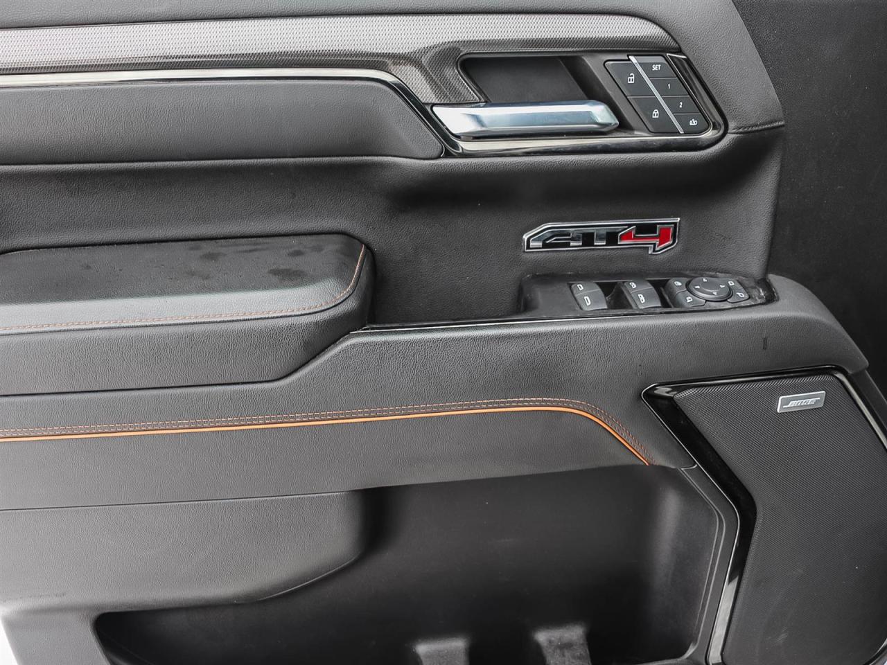 2022 GMC Sierra 1500 AT4 Photo