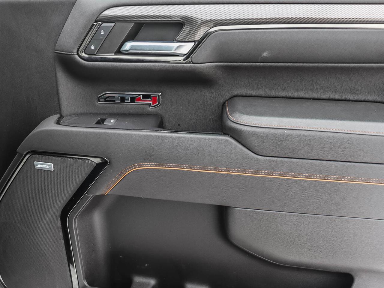 2022 GMC Sierra 1500 AT4 Photo