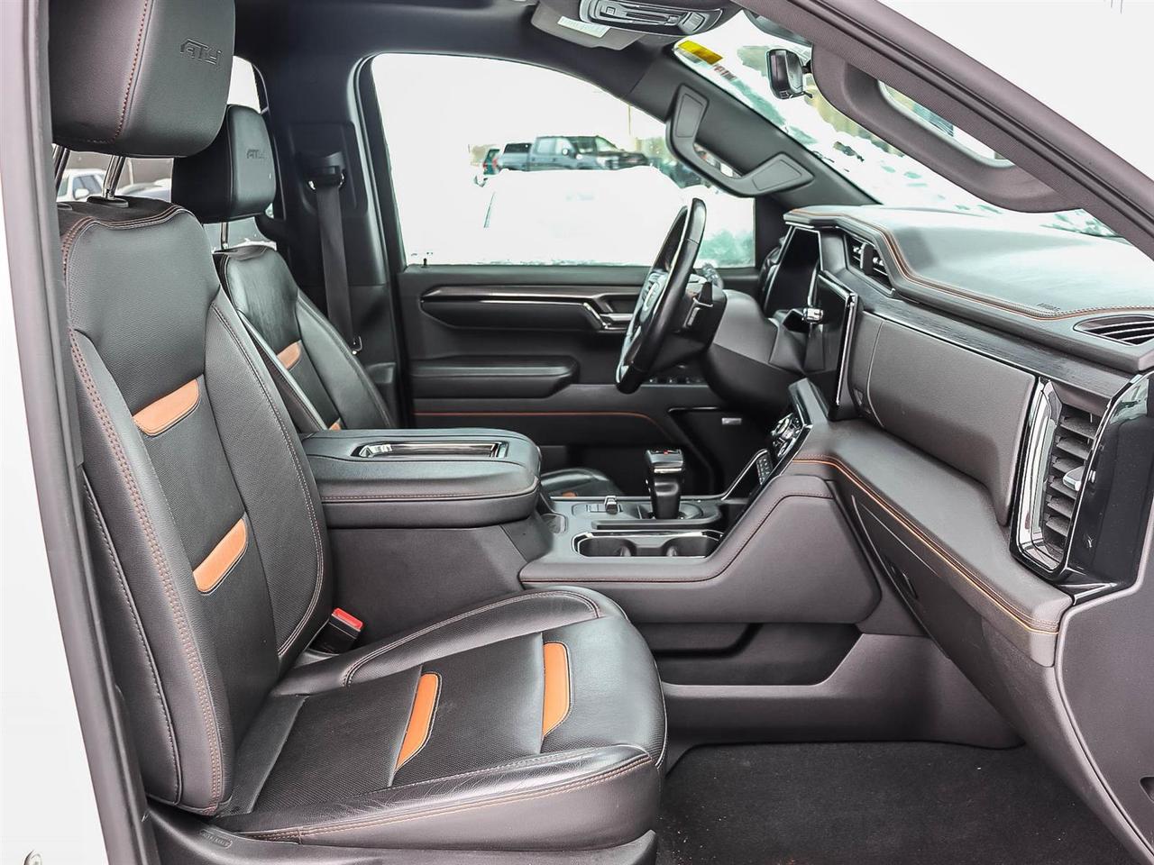 2022 GMC Sierra 1500 AT4 | TRAILER SIDE BLIND ZONE ALERT | TECHNOLOGY PACKAGE | Photo