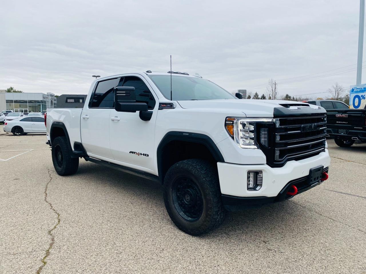 2022 GMC Sierra 2500 AT4 Photo3