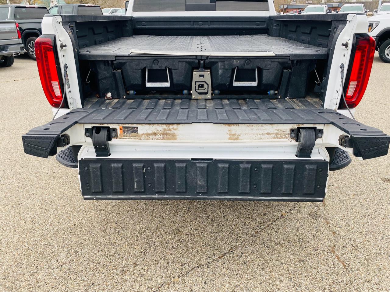 2022 GMC Sierra 2500 AT4 Photo