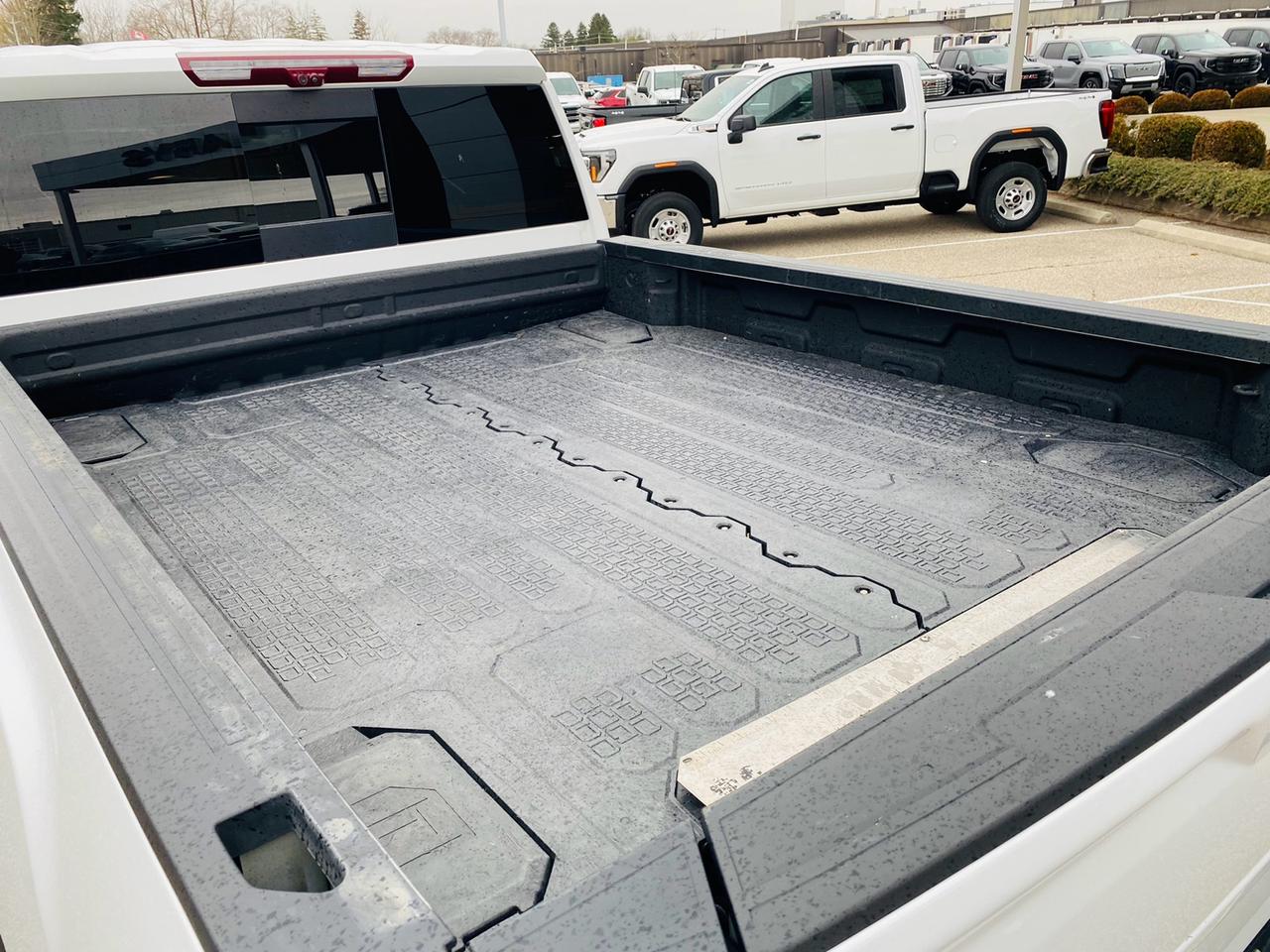 2022 GMC Sierra 2500 AT4 Photo