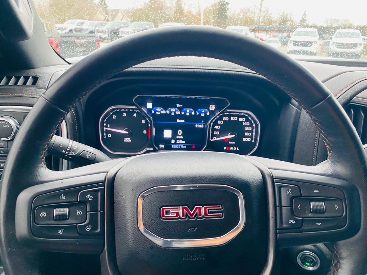 2022 GMC Sierra 2500 AT4 Photo