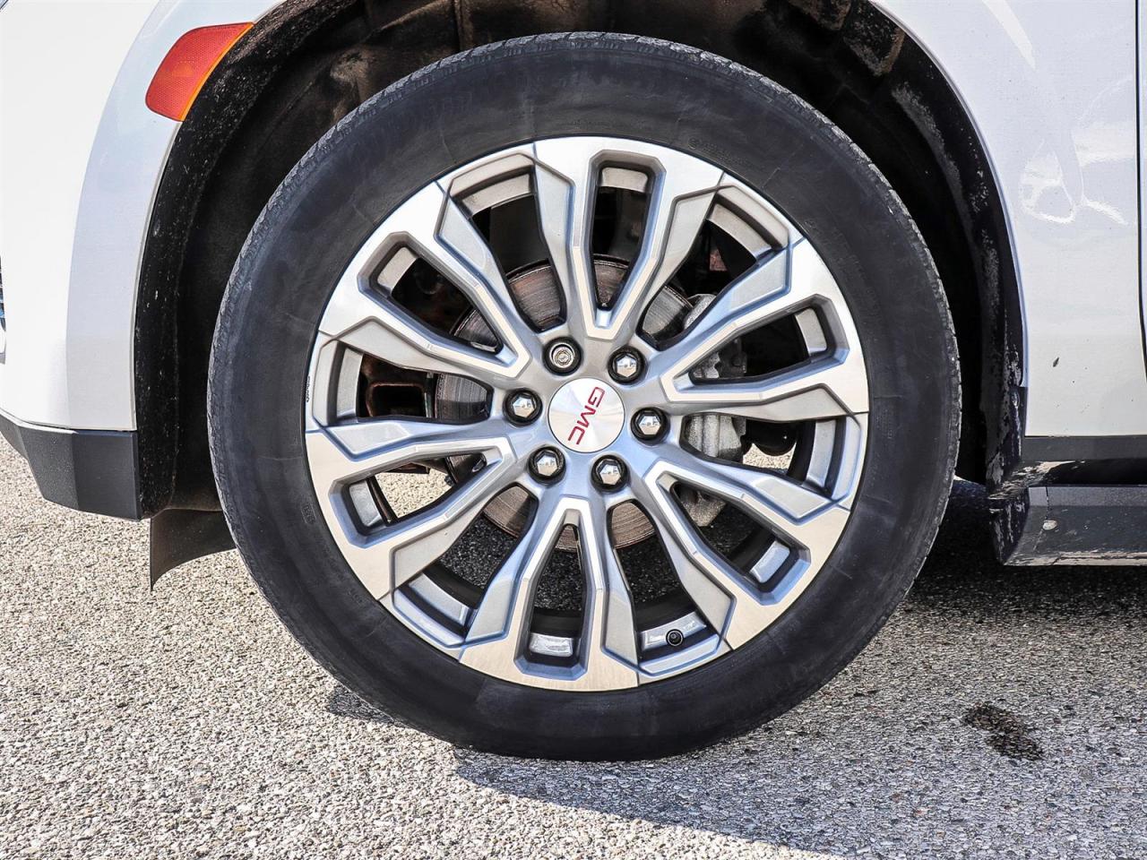 2021 GMC Yukon Base Photo