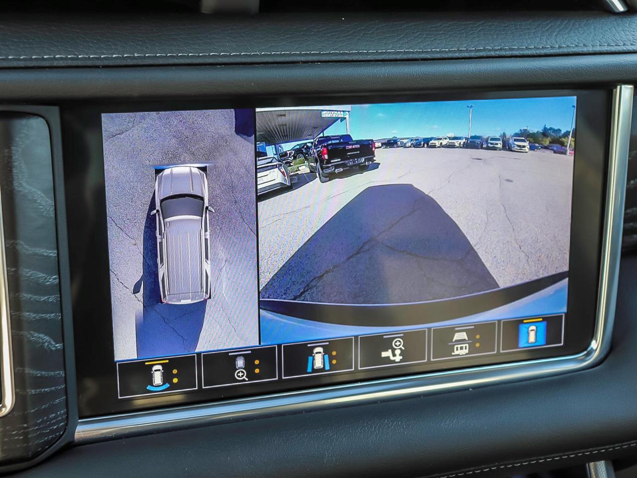 2021 GMC Yukon Base Photo