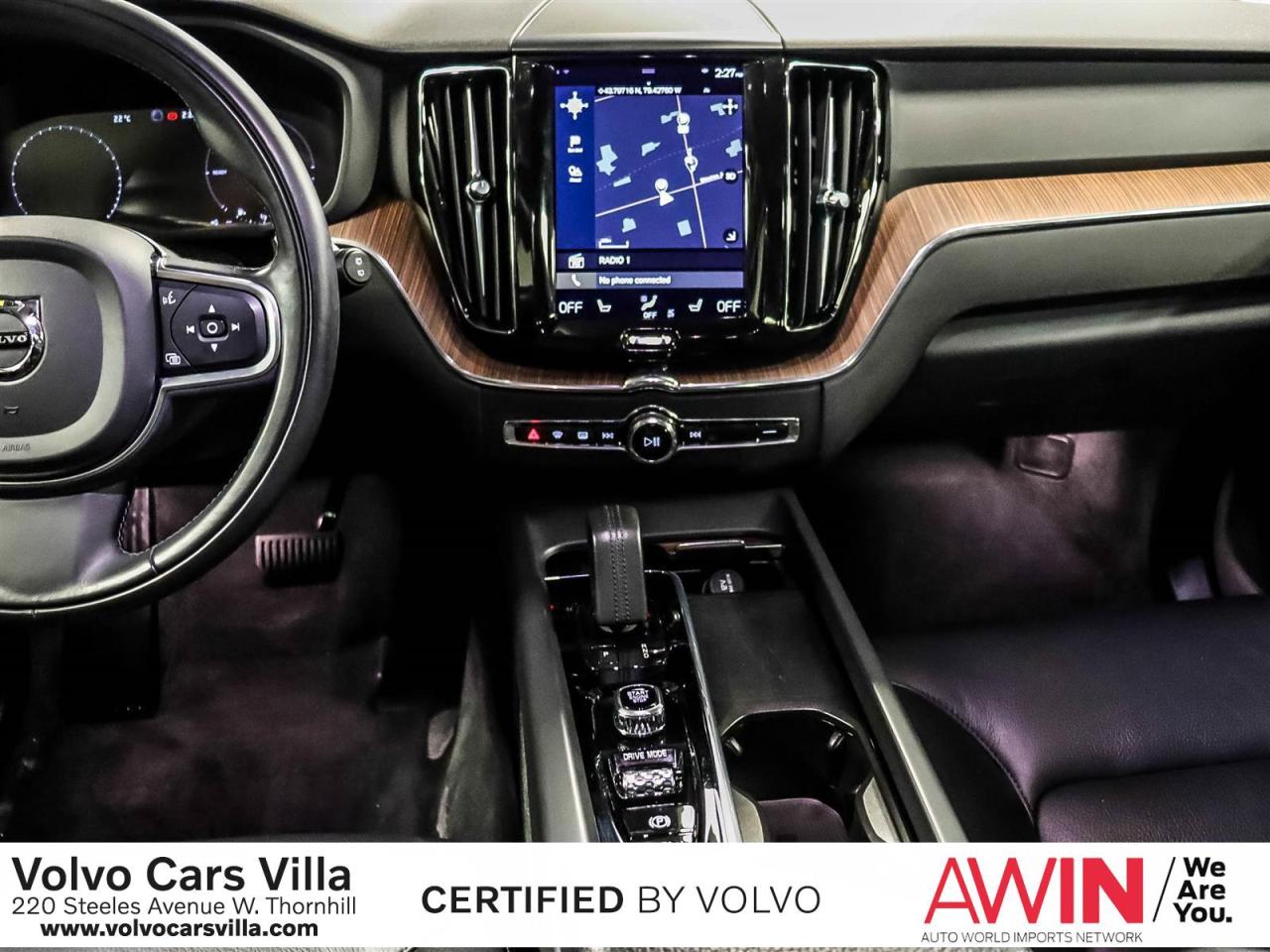 2021 Volvo XC60 T8 eAWD Inscription Expression Photo