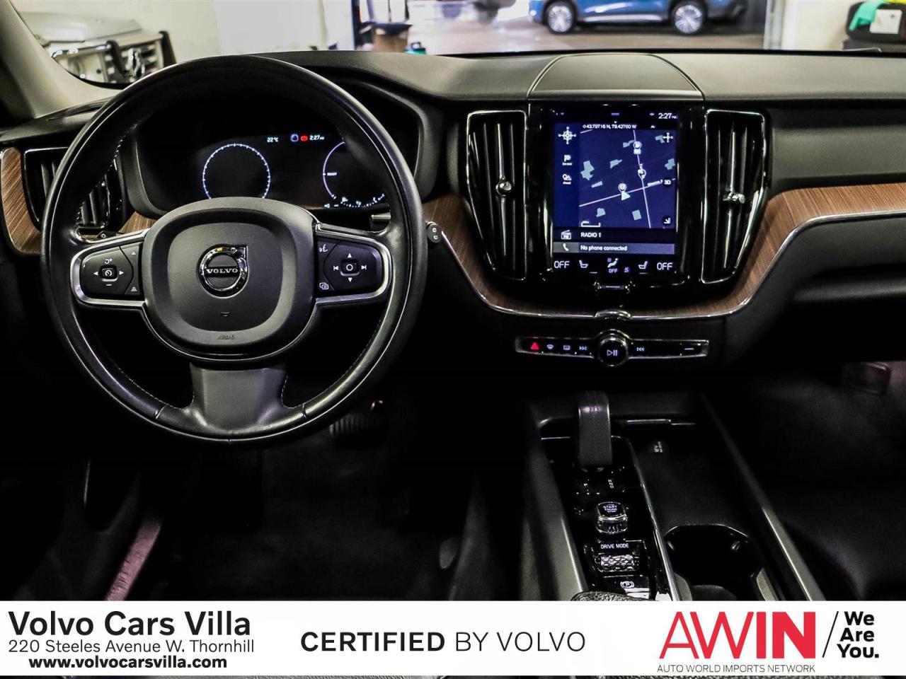 2021 Volvo XC60 T8 eAWD Inscription Expression Photo