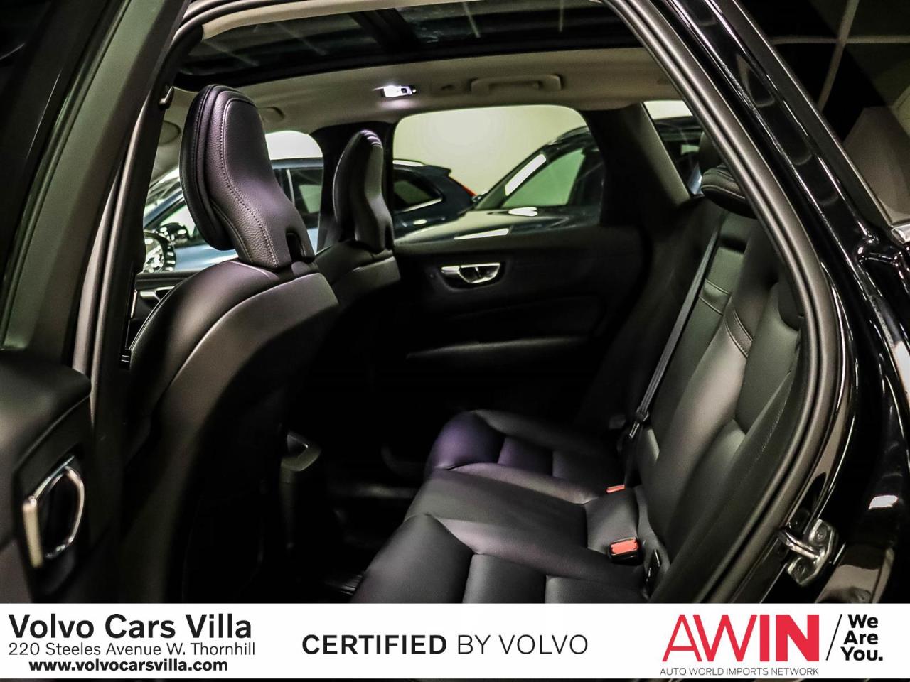 2021 Volvo XC60 T8 eAWD Inscription Expression Photo