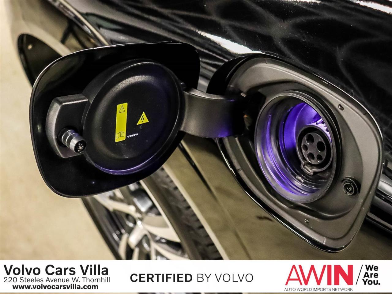 2021 Volvo XC60 T8 eAWD Inscription Expression Photo