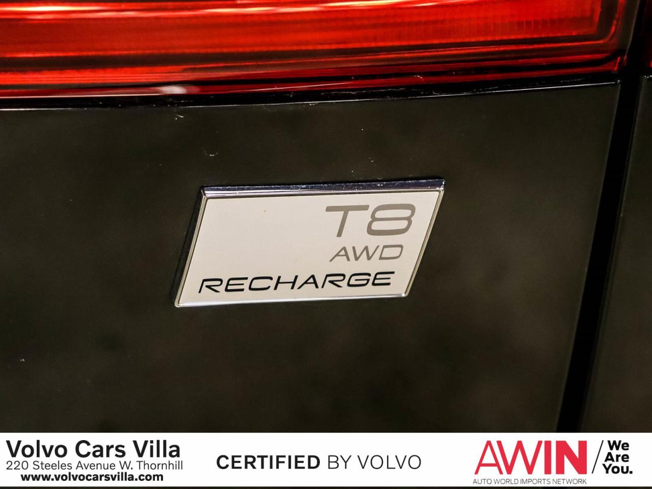 2021 Volvo XC60 T8 eAWD Inscription Expression Photo