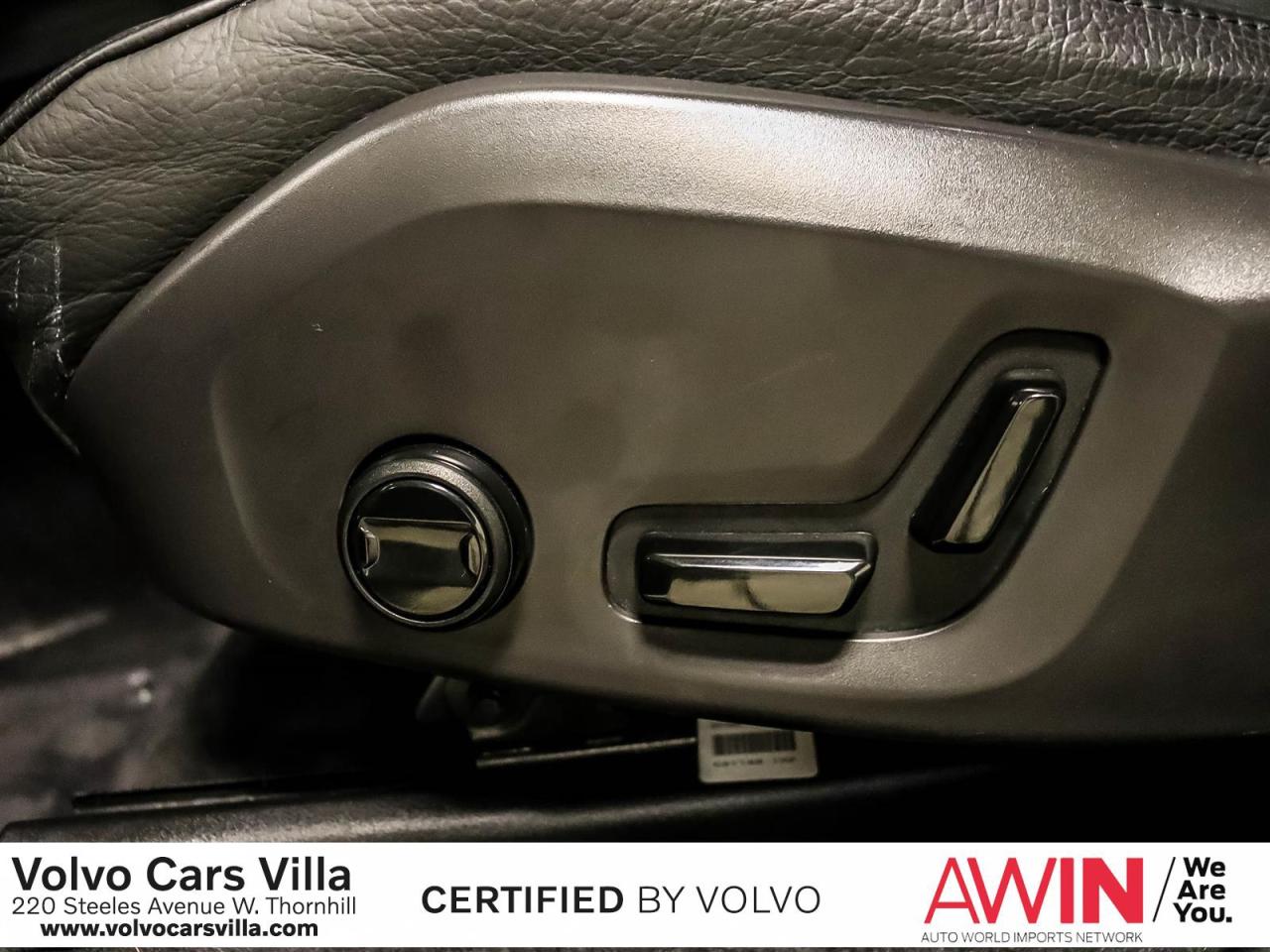 2021 Volvo XC60 T8 eAWD Inscription Expression Photo