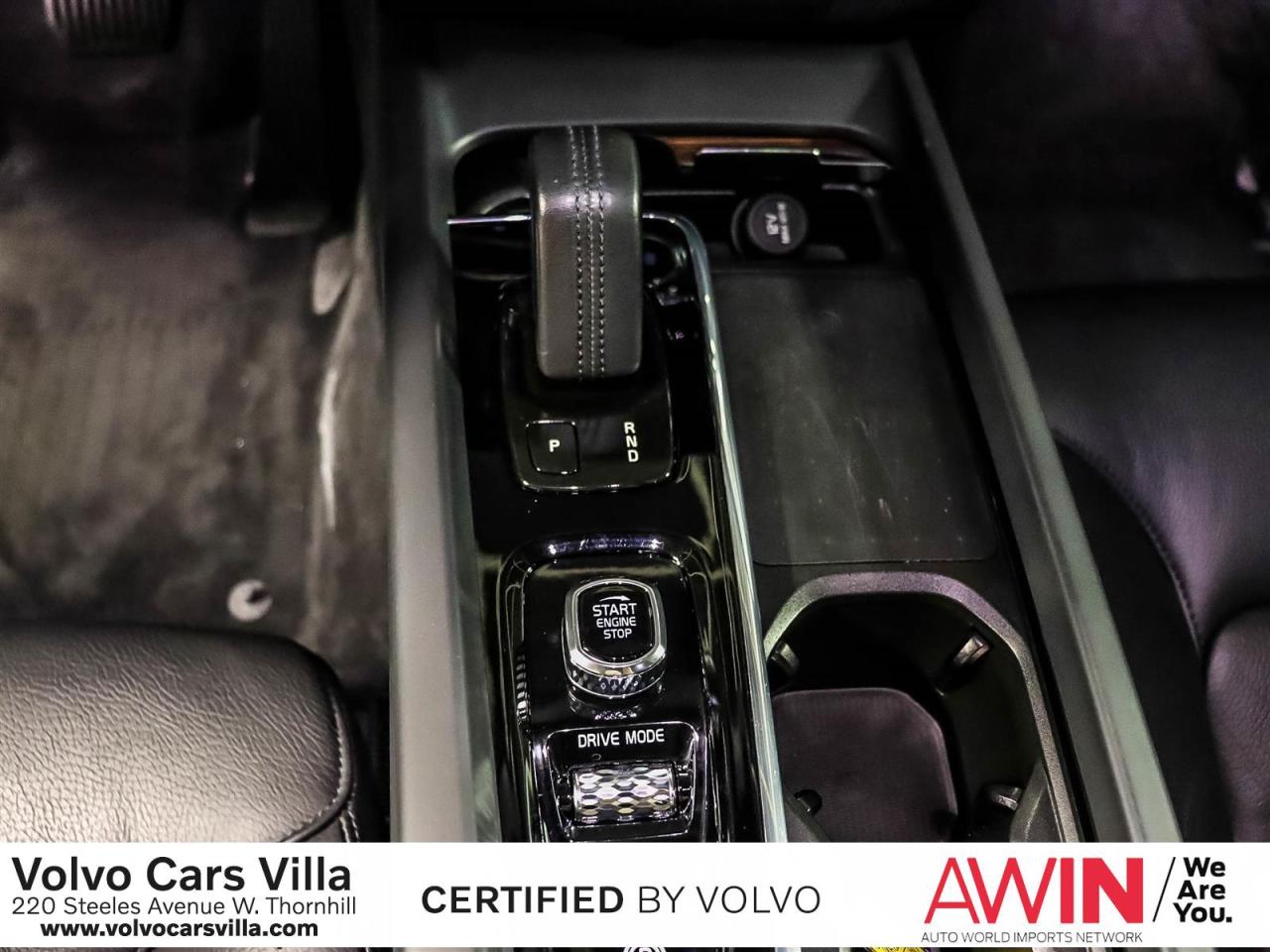 2021 Volvo XC60 T8 eAWD Inscription Expression Photo