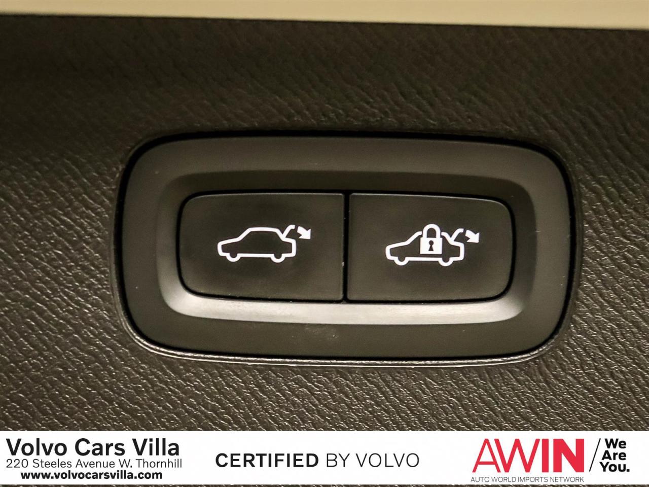 2023 Volvo XC90 B6 AWD Core - Base Photo