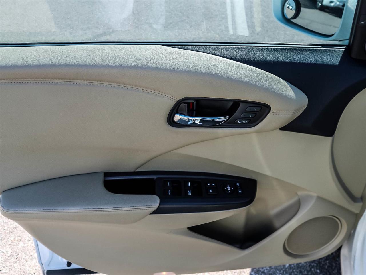 2017 Acura RDX Tech at Photo