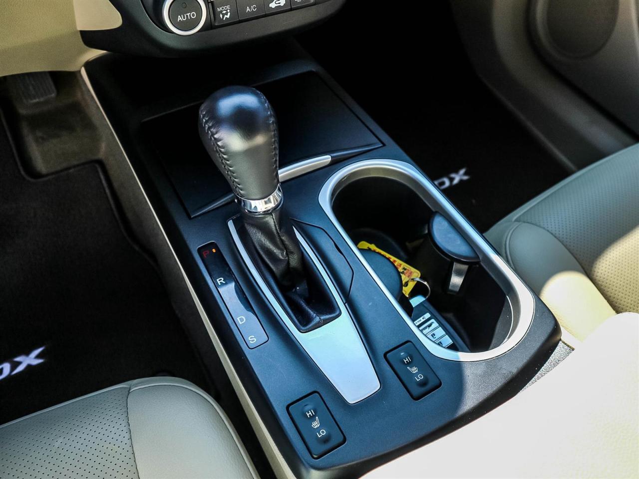 2017 Acura RDX Tech at Photo