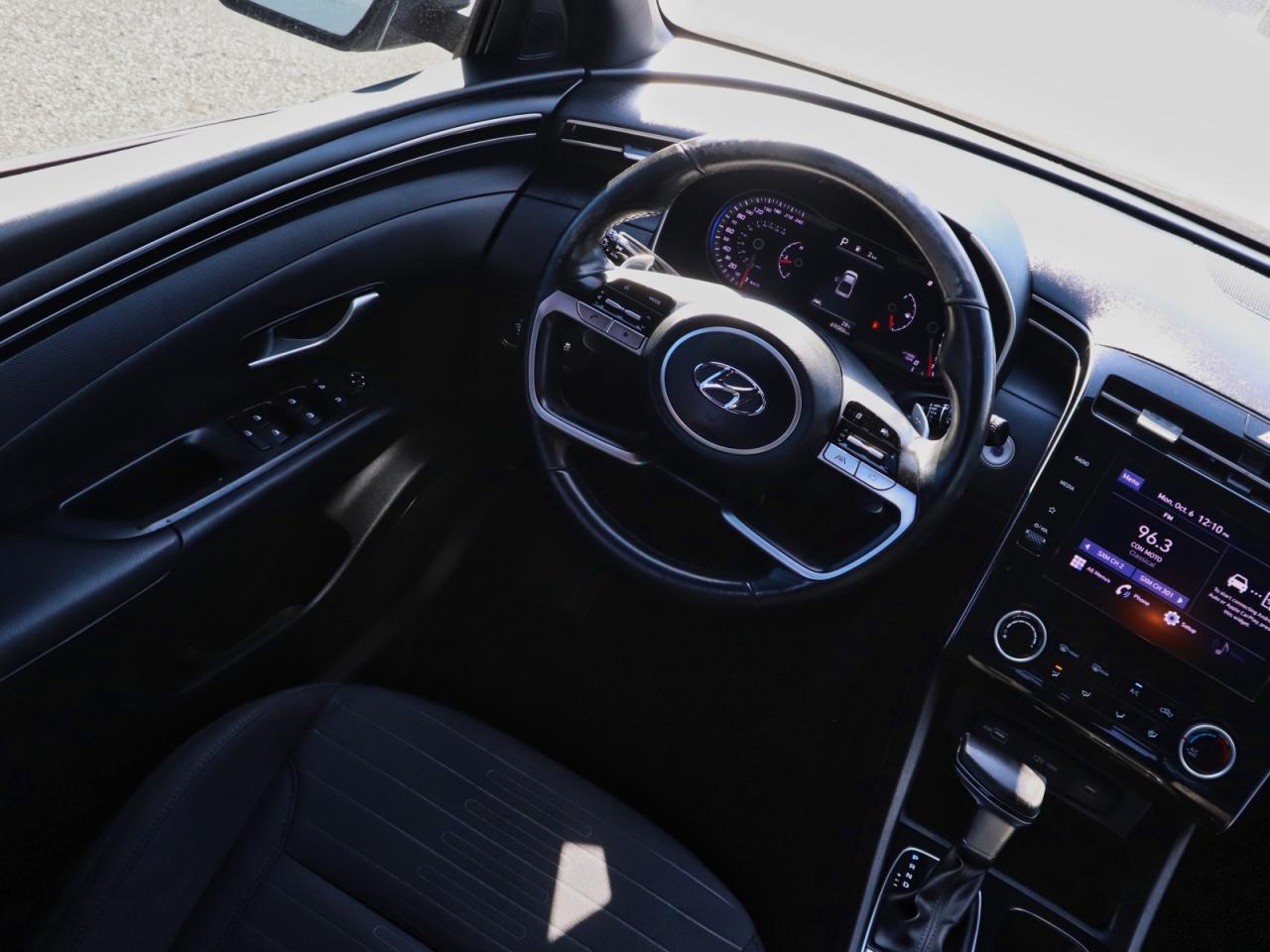 2022 Hyundai Santa Cruz Preferred - AWD | Heated Seats | 4.99% Finance Available Photo