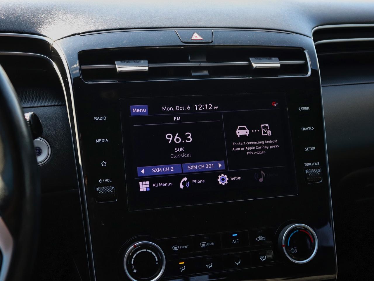 2022 Hyundai Santa Cruz Preferred - AWD | Heated Seats | 4.99% Finance Available Photo