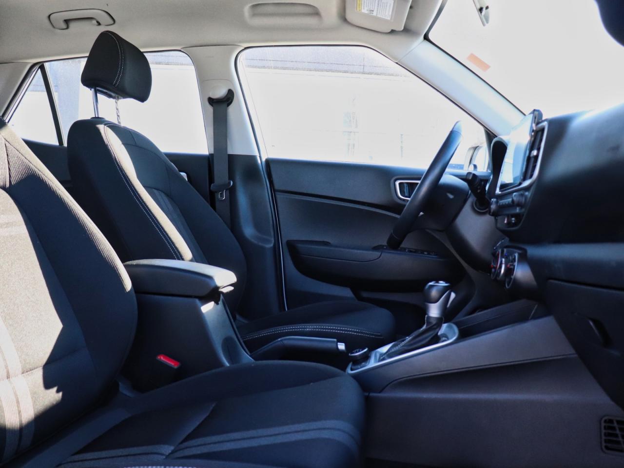 2022 Hyundai Venue Preferred - Heated Seats | Carplay | Remote Start Photo