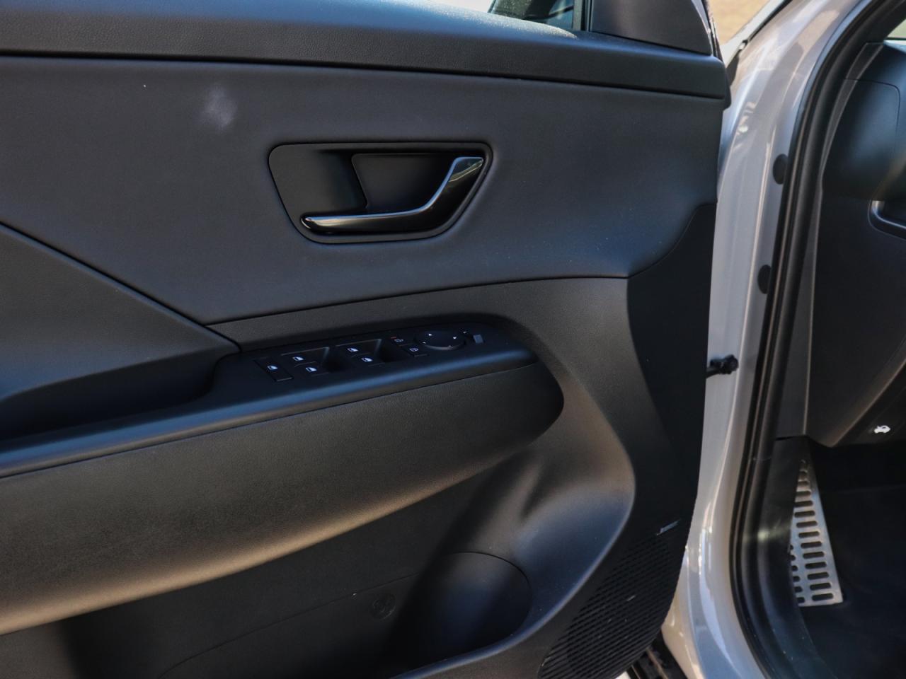 2025 Hyundai KONA N Line Ultimate - Leather | Sunroof | 3.99% Finance Available Photo