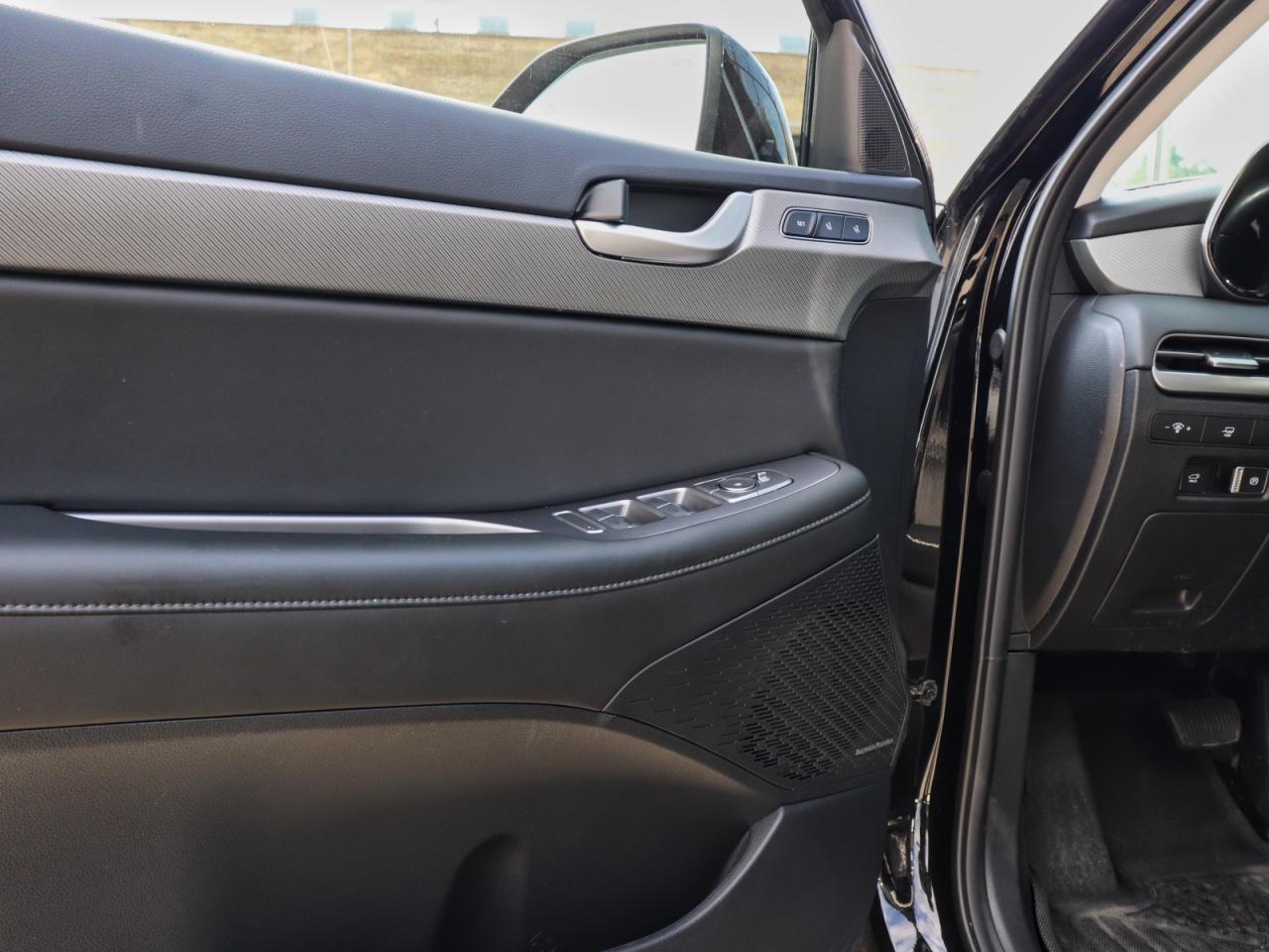 2025 Hyundai PALISADE Urban - Demo Unit | 4.99% Finance Available Photo