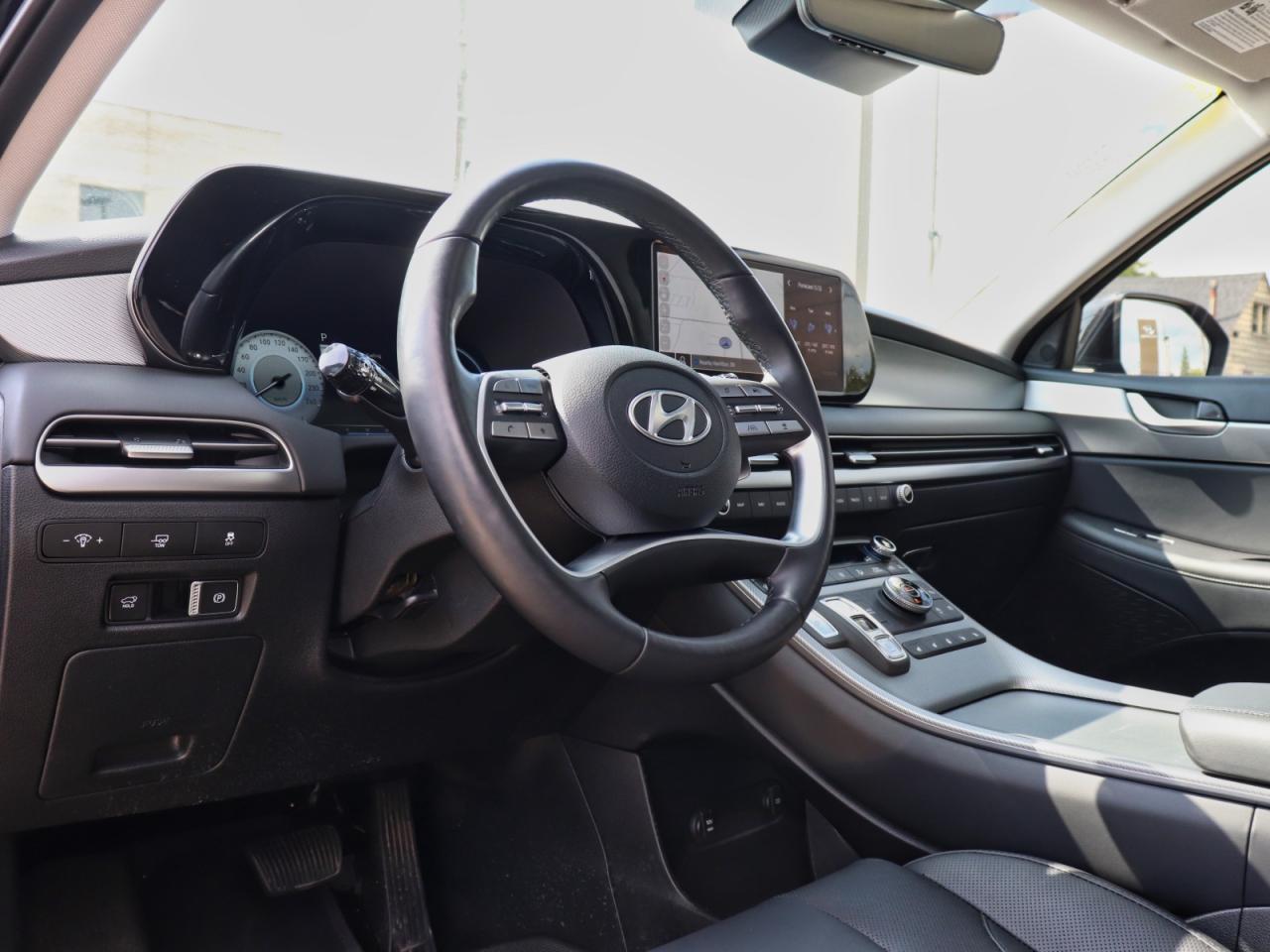 2025 Hyundai PALISADE Urban - Demo Unit | 4.99% Finance Available Photo