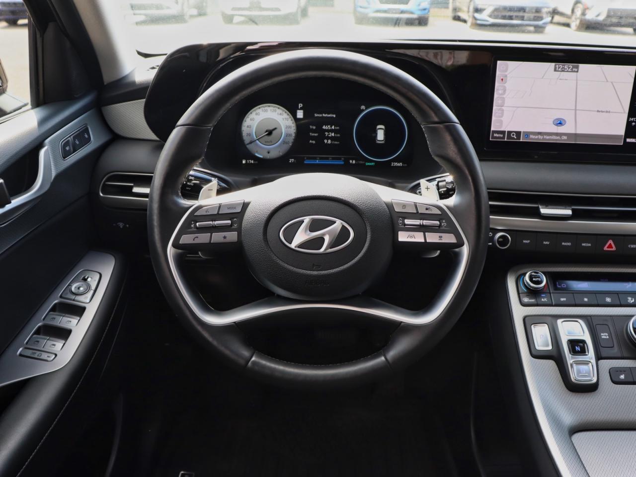 2025 Hyundai PALISADE Urban - Demo Unit | 4.99% Finance Available Photo