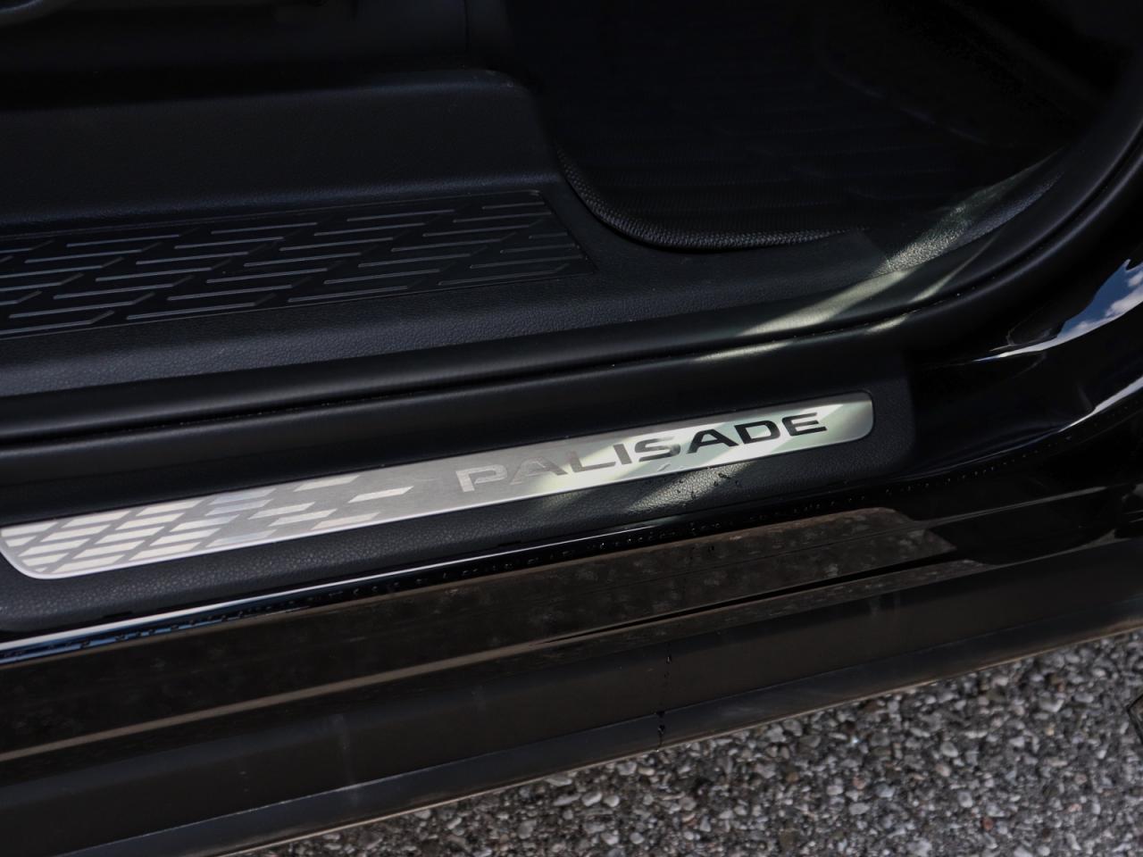 2025 Hyundai PALISADE Urban - Demo Unit | 4.99% Finance Available Photo