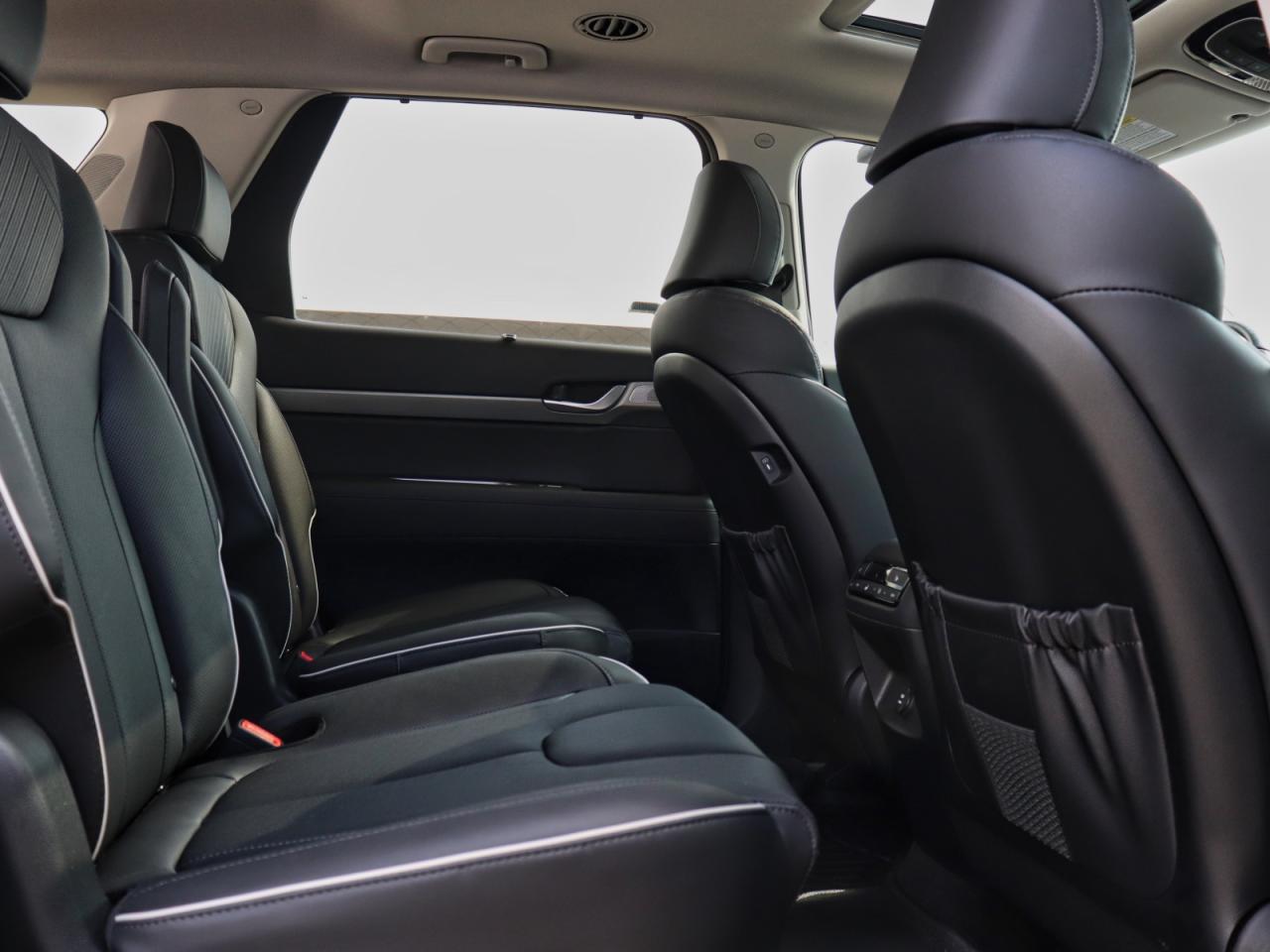 2025 Hyundai PALISADE Urban - Demo Unit | 4.99% Finance Available Photo