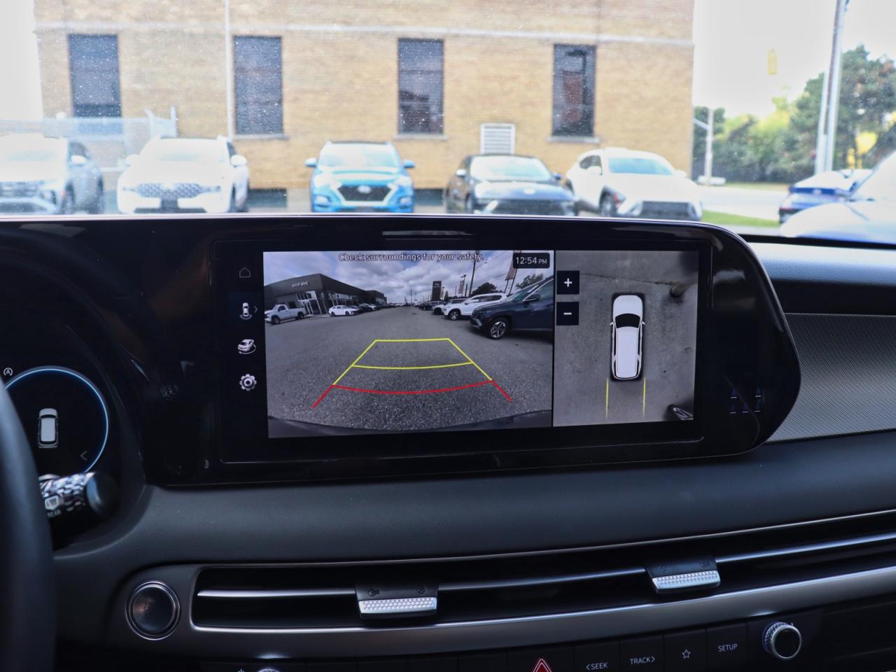 2025 Hyundai PALISADE Urban - Demo Unit | 4.99% Finance Available Photo