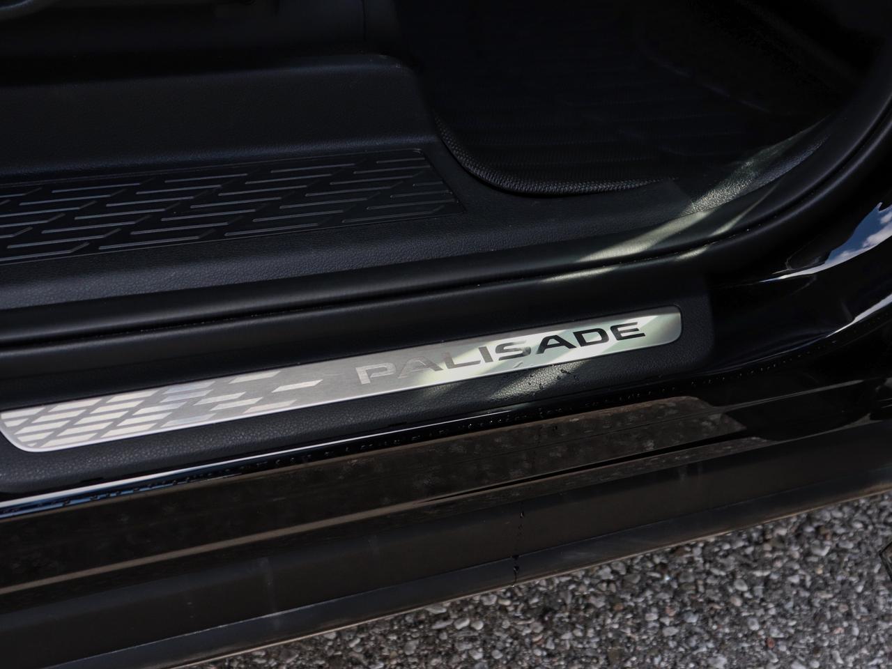 2025 Hyundai PALISADE Urban - Demo Unit | 4.99% Finance Available Photo