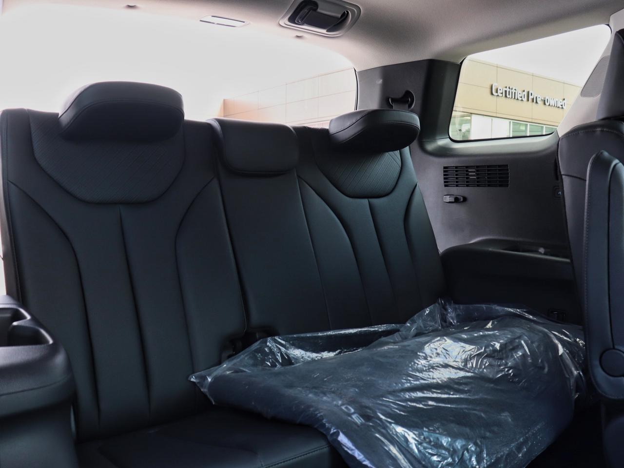 2025 Hyundai PALISADE Urban - Demo Unit | 4.99% Finance Available Photo