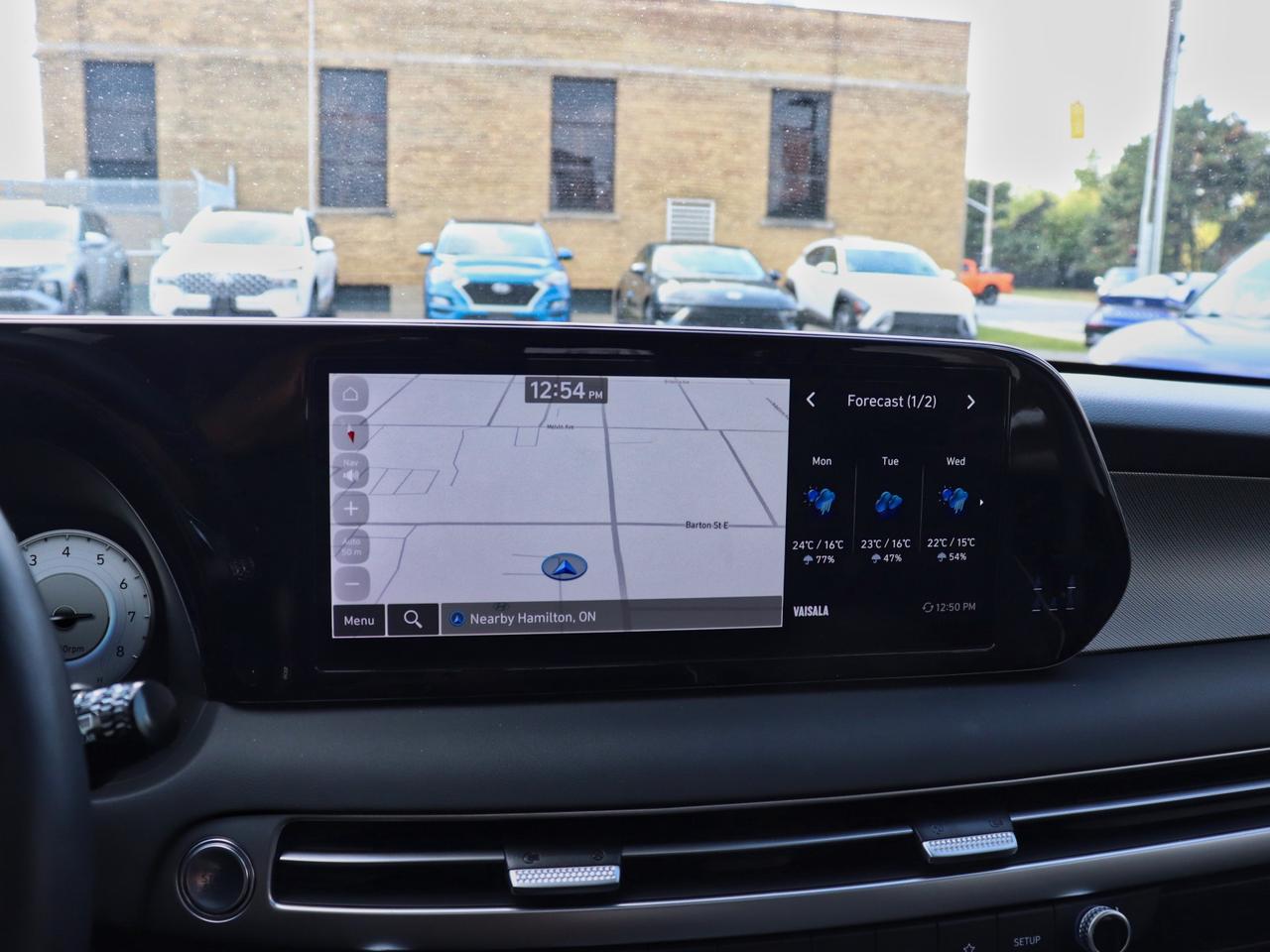 2025 Hyundai PALISADE Urban - Demo Unit | 4.99% Finance Available Photo