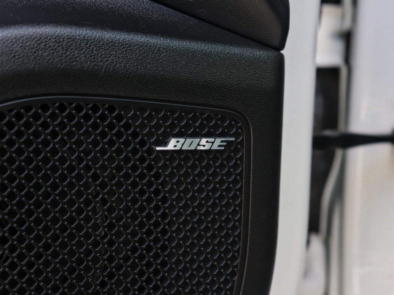 2025 Hyundai Tucson Hybrid Ultimate - Leather | Sunroof | No Accidents! Photo